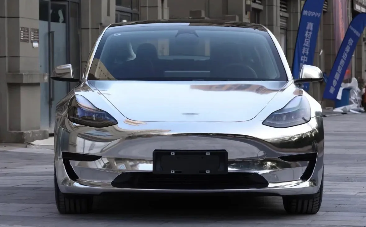 Mirror Chrome Silver Vinyl Wrap